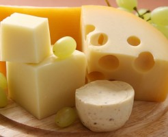 チーズ　間食